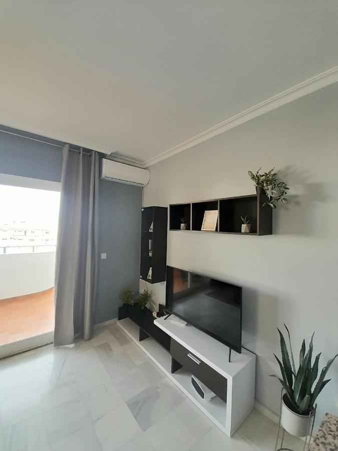 Nice Apartment Near The Beach Фуенхірола Екстер'єр фото